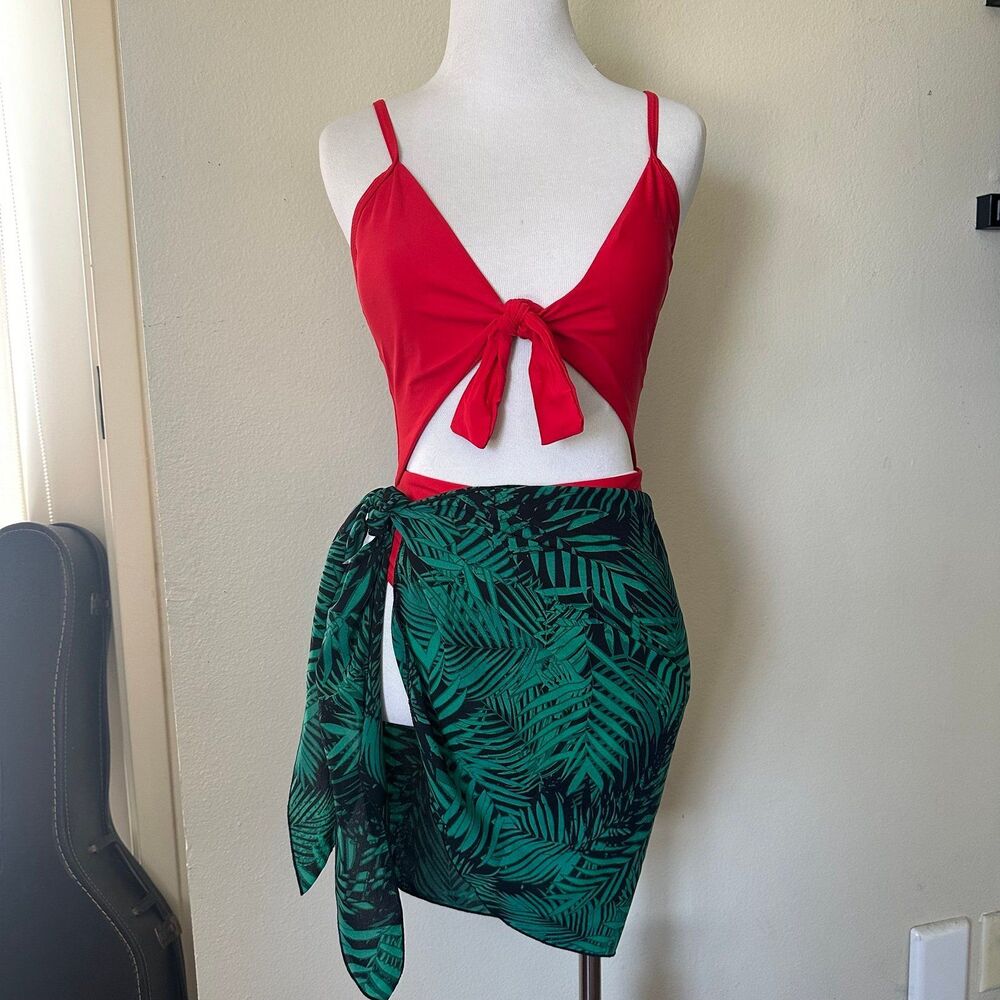Women’s swimsuit set/ one piece and sarong bikini wrap